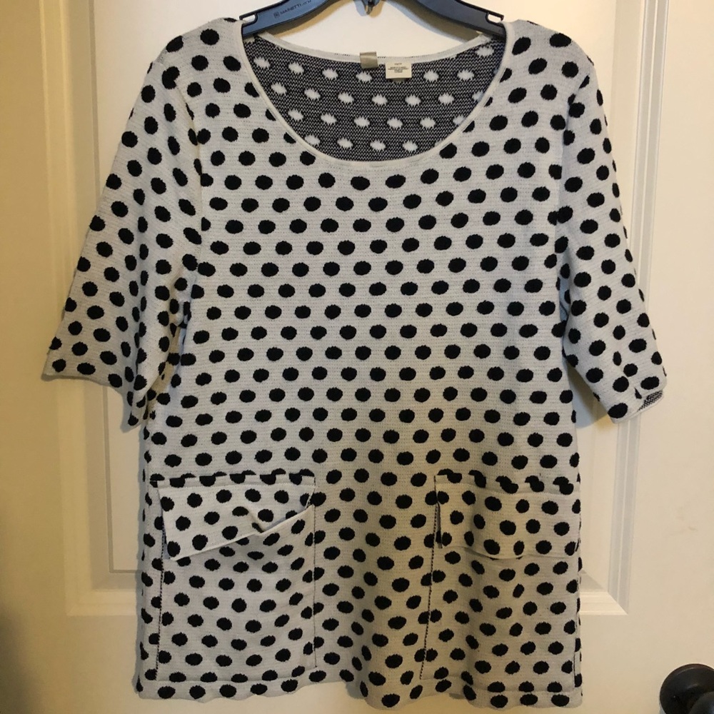 ANTHROPOLOGIE Polka dot top